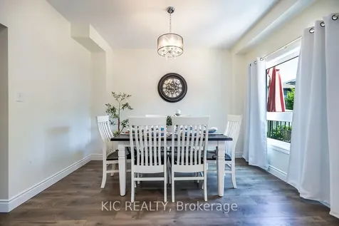141 Waller Street Whitby ON L1R 2K7