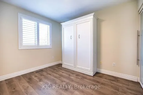 141 Waller Street Whitby ON L1R 2K7