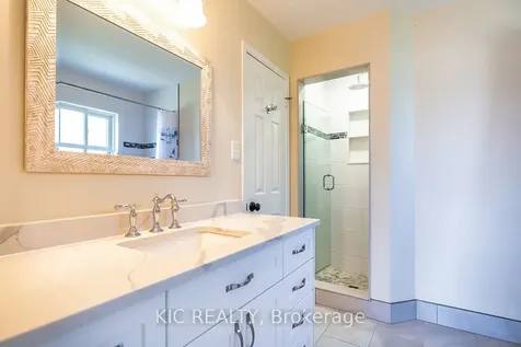 141 Waller Street Whitby ON L1R 2K7