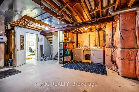 141 Waller Street Whitby ON L1R 2K7