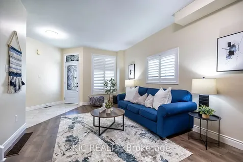 141 Waller Street Whitby ON L1R 2K7