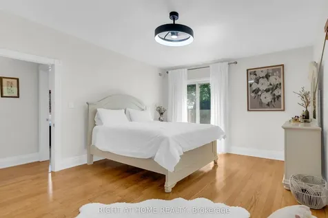 15 Alvinston Road Toronto ON M1L 2J8