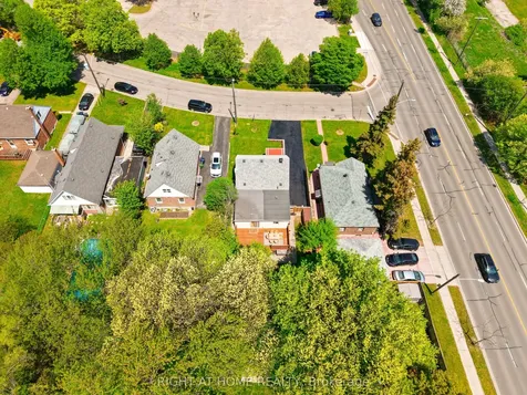 15 Alvinston Road Toronto ON M1L 2J8