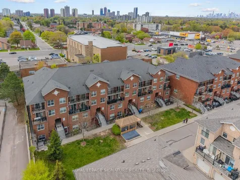 45 Strangford Lane Toronto ON M1L 0E5