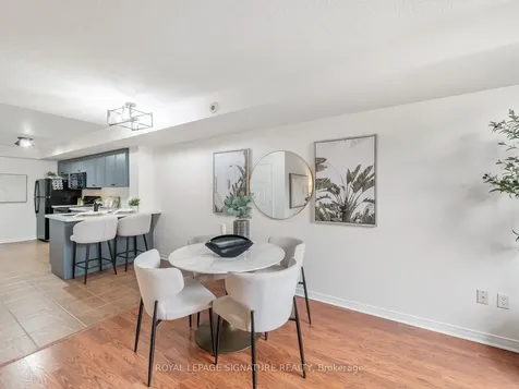45 Strangford Lane Toronto ON M1L 0E5