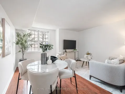 45 Strangford Lane Toronto ON M1L 0E5