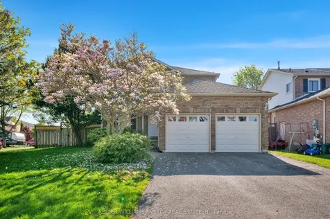 6 Mcauliffe Street Clarington ON L1B 1K4
