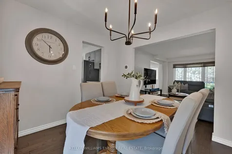 6 Mcauliffe Street Clarington ON L1B 1K4