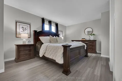 6 Mcauliffe Street Clarington ON L1B 1K4