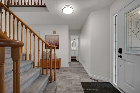 6 Mcauliffe Street Clarington ON L1B 1K4