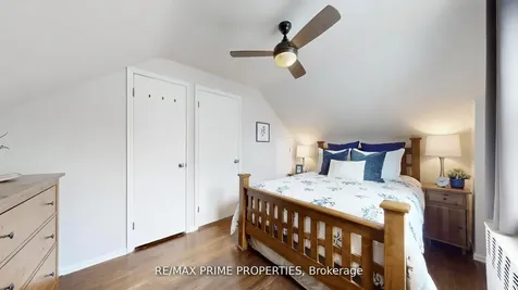 17 Tardree Place Toronto ON M1R 3X2