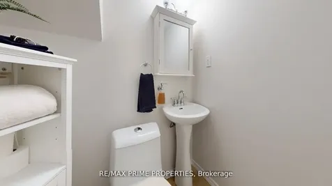17 Tardree Place Toronto ON M1R 3X2