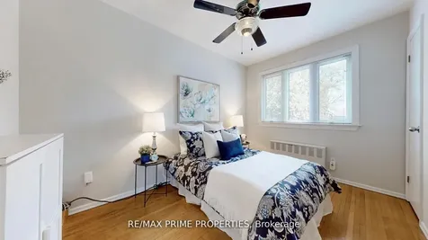 17 Tardree Place Toronto ON M1R 3X2