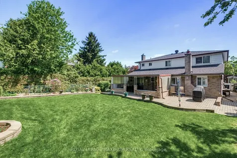 124 Nortonville Drive Toronto ON M1G 2T8