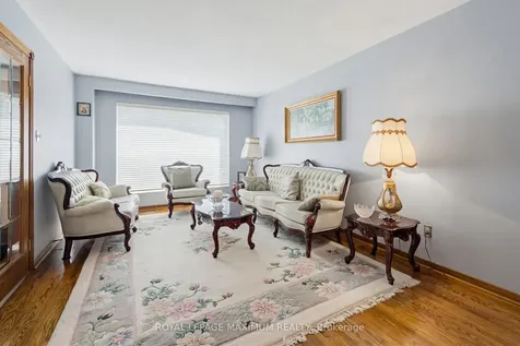 124 Nortonville Drive Toronto ON M1G 2T8