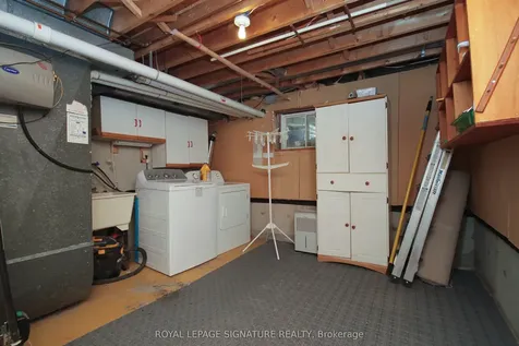 36 Lount Street Toronto ON M4J 5A1