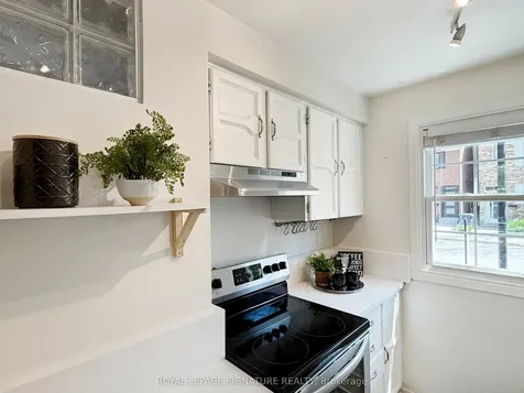 36 Lount Street Toronto ON M4J 5A1