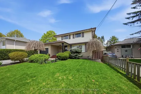163 Keewatin Street S Oshawa ON L1H 6Z4