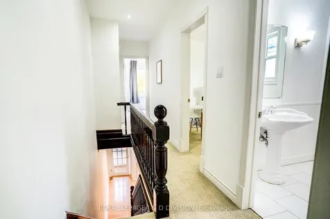 23 Empire Avenue Toronto ON M4M 2L3