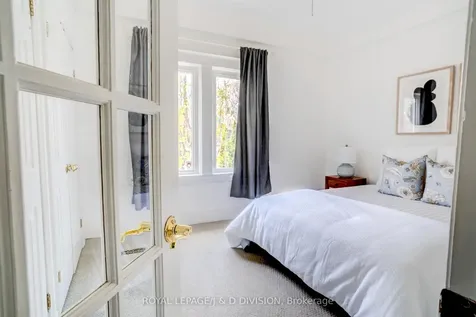 23 Empire Avenue Toronto ON M4M 2L3