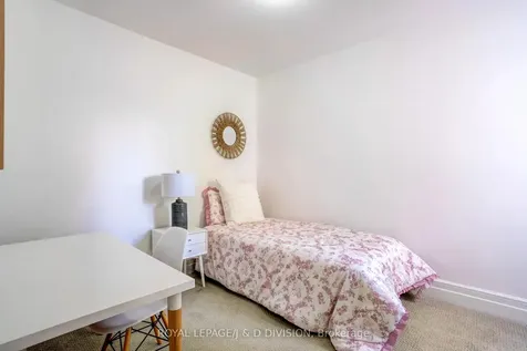 23 Empire Avenue Toronto ON M4M 2L3