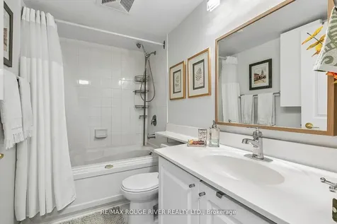 11 Lee Centre Drive Toronto ON M1H 3J5