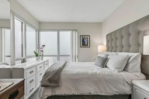 11 Lee Centre Drive Toronto ON M1H 3J5