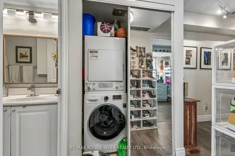 11 Lee Centre Drive Toronto ON M1H 3J5