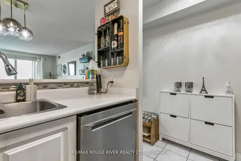 11 Lee Centre Drive Toronto ON M1H 3J5
