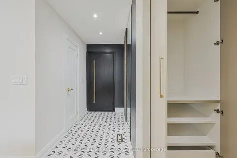 158 Cass Avenue Toronto ON M1T 2B7