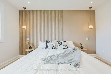 158 Cass Avenue Toronto ON M1T 2B7