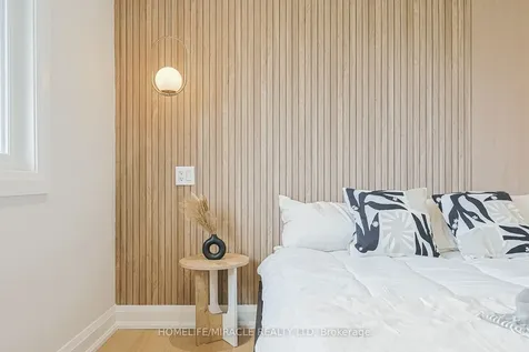 158 Cass Avenue Toronto ON M1T 2B7