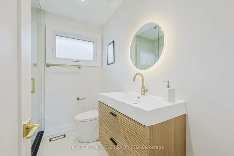 158 Cass Avenue Toronto ON M1T 2B7