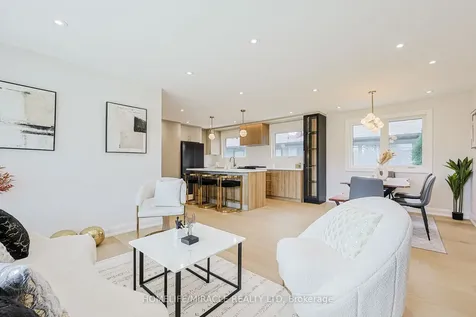 158 Cass Avenue Toronto ON M1T 2B7