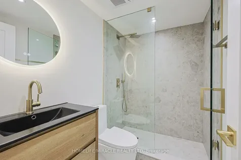 158 Cass Avenue Toronto ON M1T 2B7