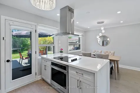 106 Fitzgibbon Avenue Toronto ON M1K 4A3