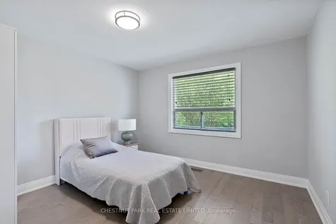 106 Fitzgibbon Avenue Toronto ON M1K 4A3