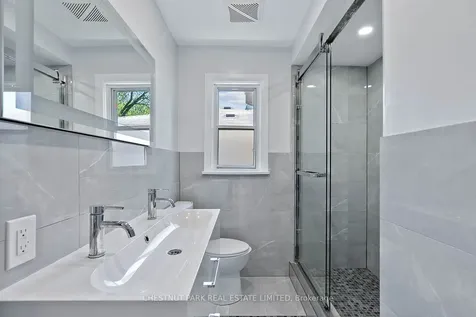 106 Fitzgibbon Avenue Toronto ON M1K 4A3