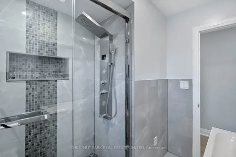 106 Fitzgibbon Avenue Toronto ON M1K 4A3