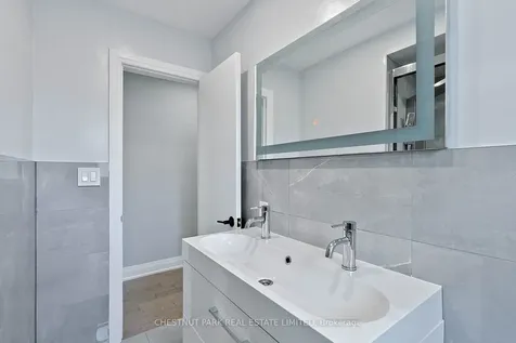 106 Fitzgibbon Avenue Toronto ON M1K 4A3