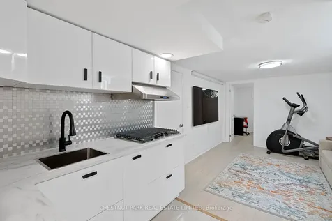106 Fitzgibbon Avenue Toronto ON M1K 4A3