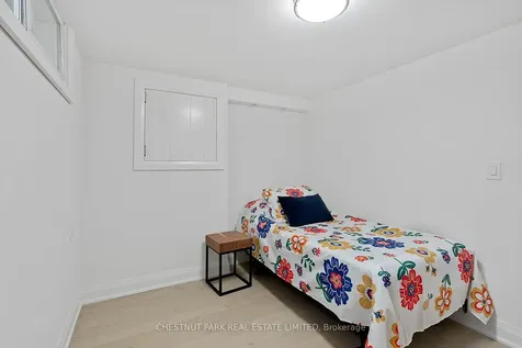 106 Fitzgibbon Avenue Toronto ON M1K 4A3