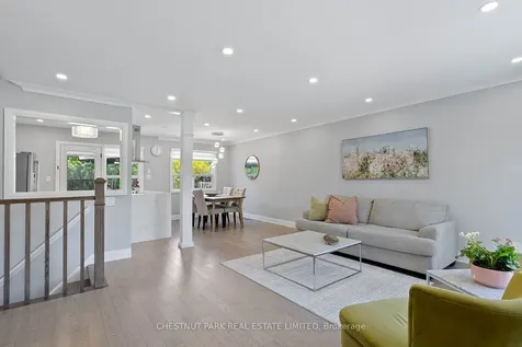 106 Fitzgibbon Avenue Toronto ON M1K 4A3