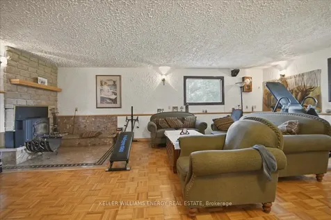 2033 Simcoe Street N Oshawa ON L1H 7K4