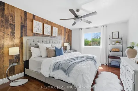 50 Hartsfield Drive Clarington ON L1E 1L8