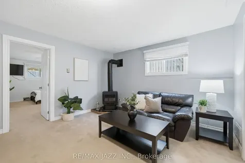 50 Hartsfield Drive Clarington ON L1E 1L8
