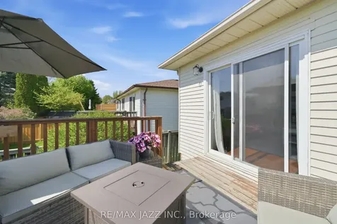 50 Hartsfield Drive Clarington ON L1E 1L8