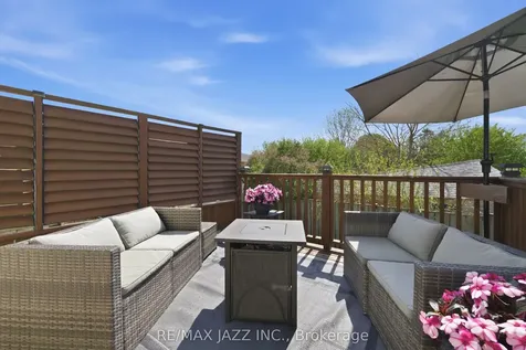 50 Hartsfield Drive Clarington ON L1E 1L8