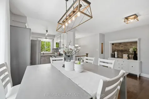 50 Hartsfield Drive Clarington ON L1E 1L8