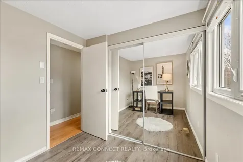 112 Londonderry Street Oshawa ON L1J 6Z3